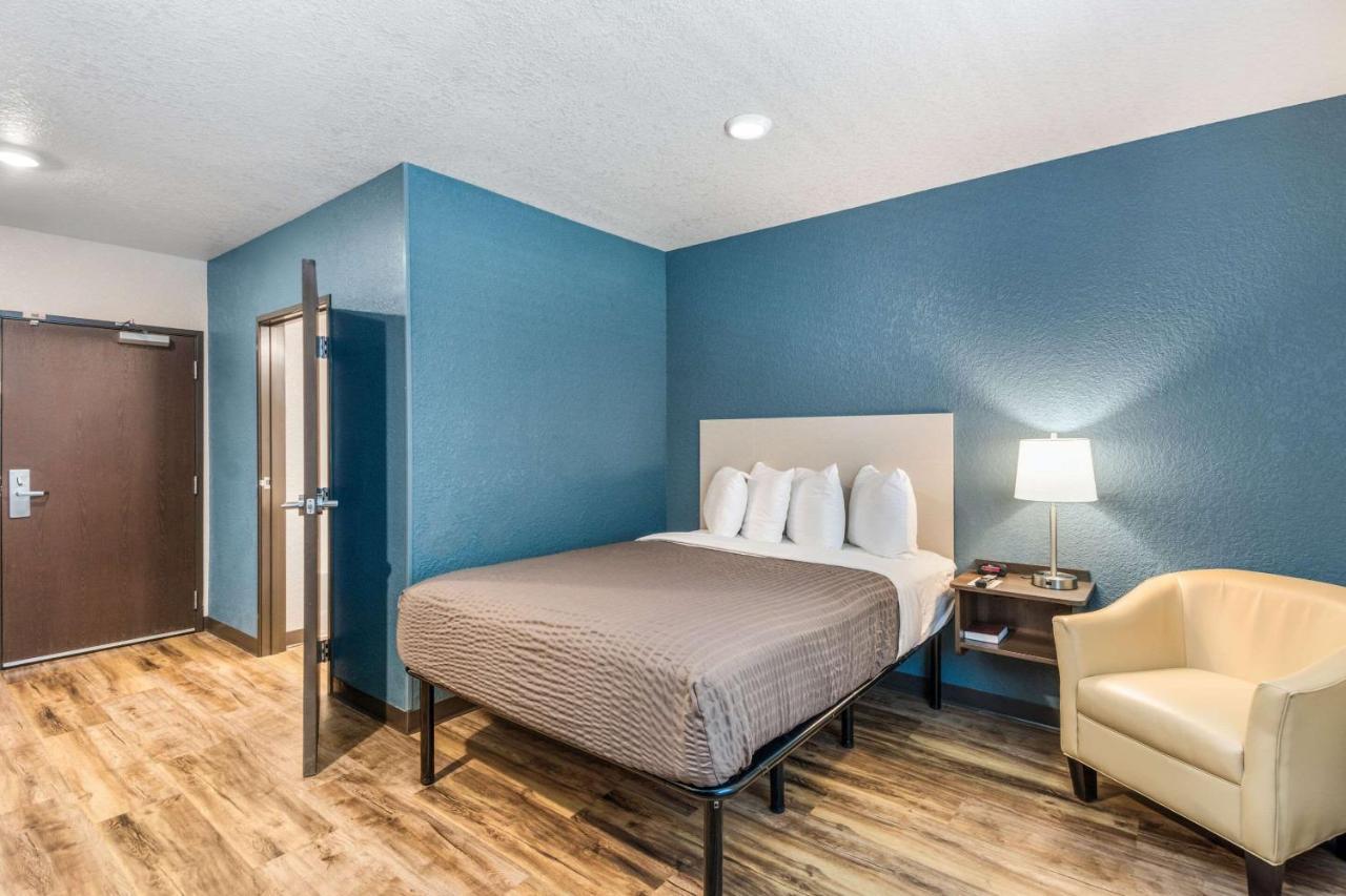 Hotel Woodspring